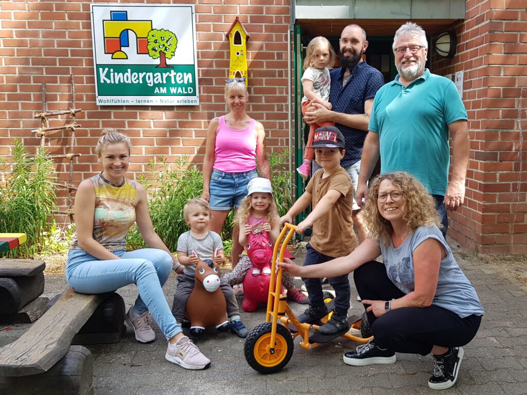 Spende des gemischten Chores Frohsinn Hübingen e.V. an den „Kindergarten am Wald“ in Hübingen